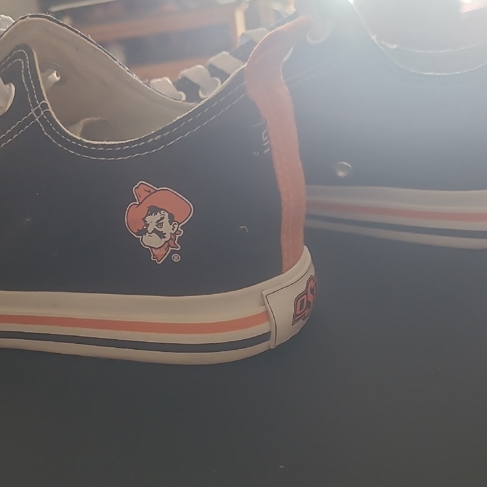 ⭐️⚡️ Oklahoma State University  Black/Orange Sporty Tennis  Shoes Unisex W10 M8